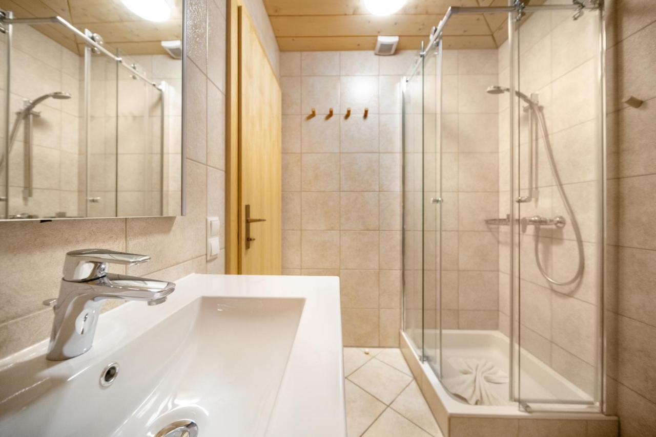 Apartmenthaus Matri By Pferd Auf Wolke Wald am Arlberg Kültér fotó