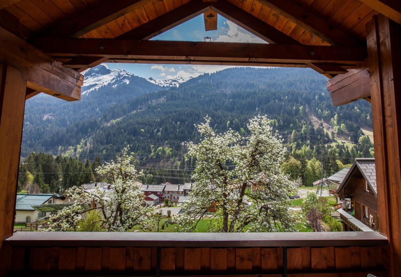 Apartmenthaus Matri By Pferd Auf Wolke Wald am Arlberg Kültér fotó